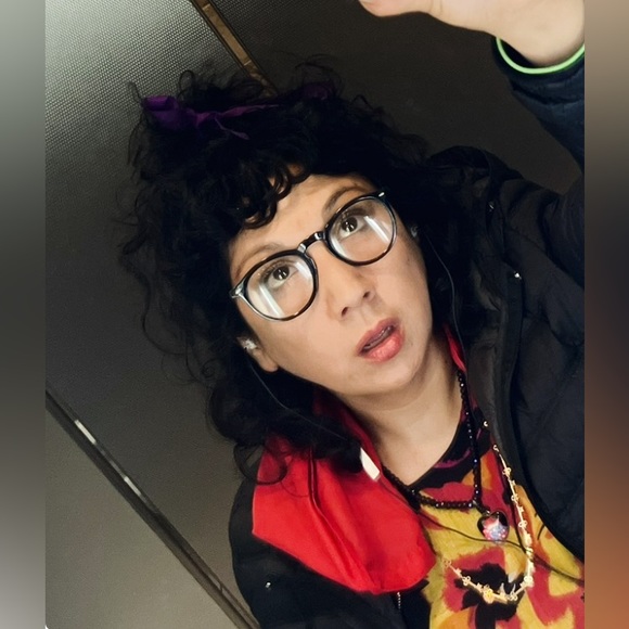 Meet your Posher, Sarah - Picture 1 of 16